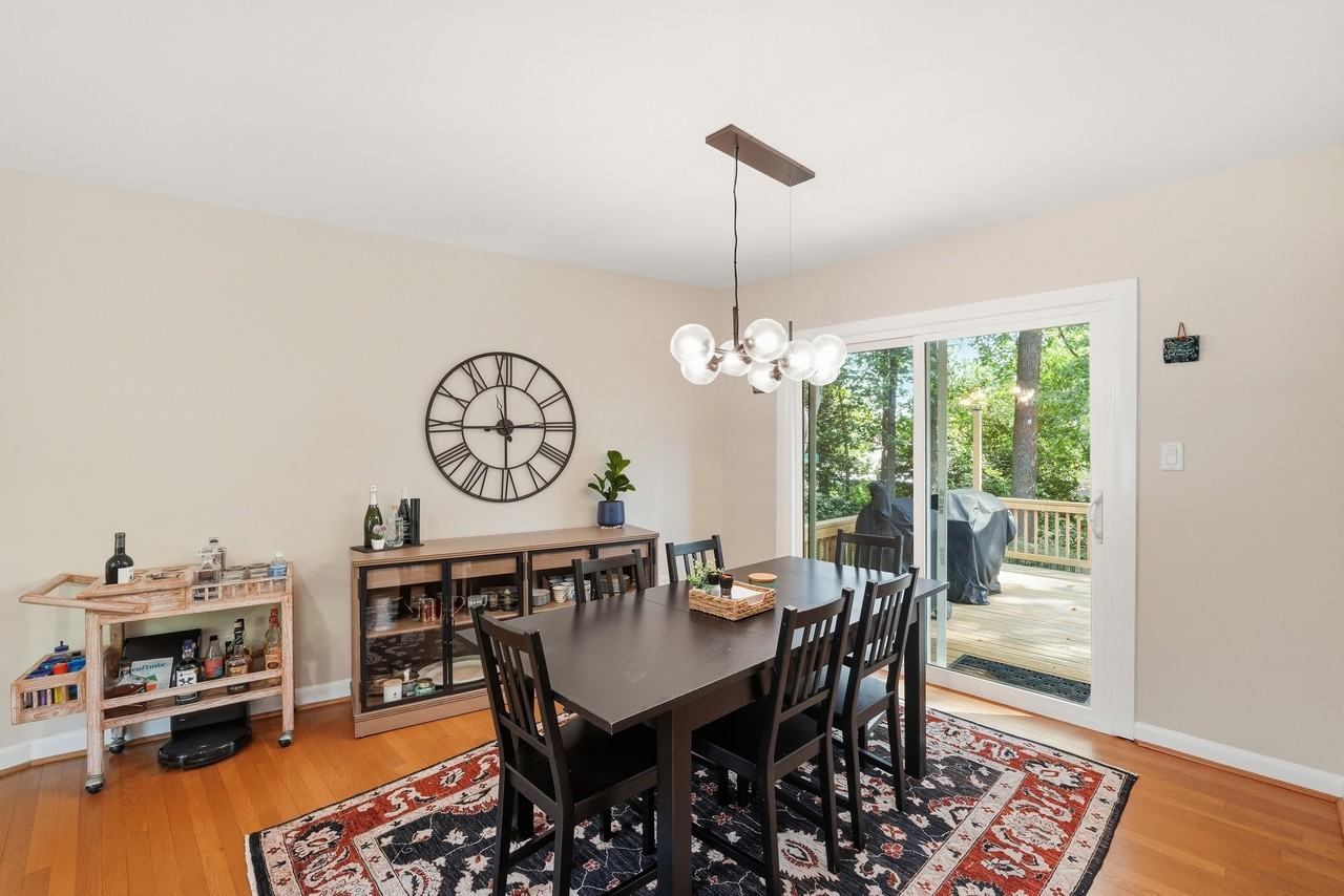 3413 Slade Ct #1 - Photo 4 of 24