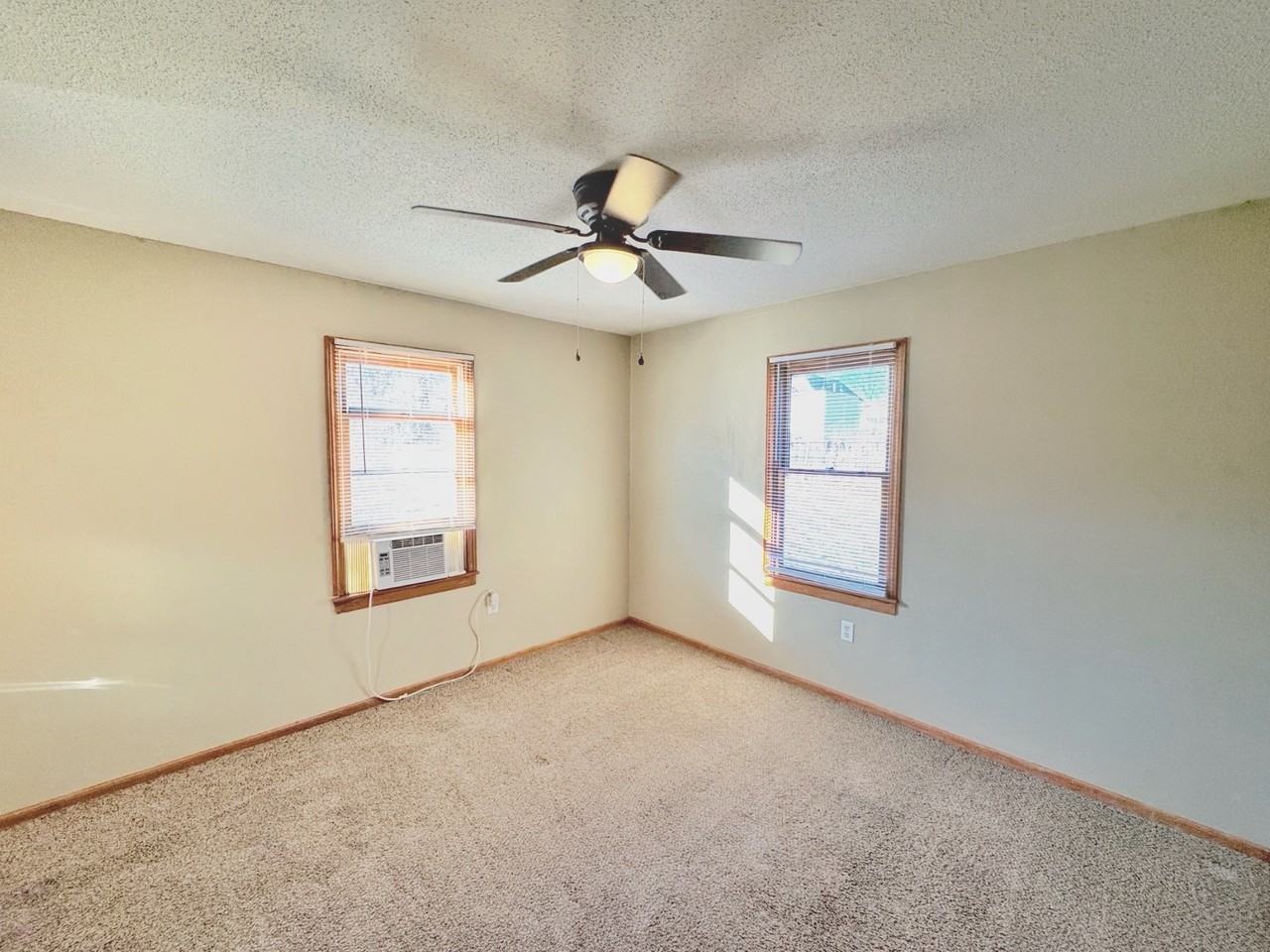 315 Jefferson St #D - Photo 7 of 9