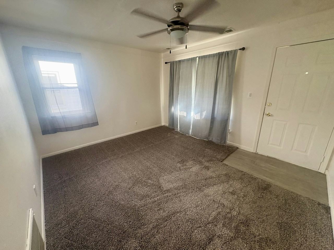 11291 Lozier Avenue - Photo 2 of 9