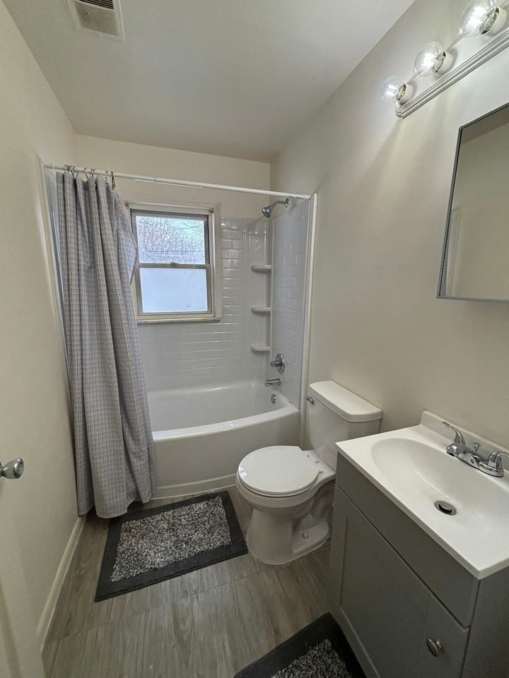 11291 Lozier Avenue - Photo 6 of 9