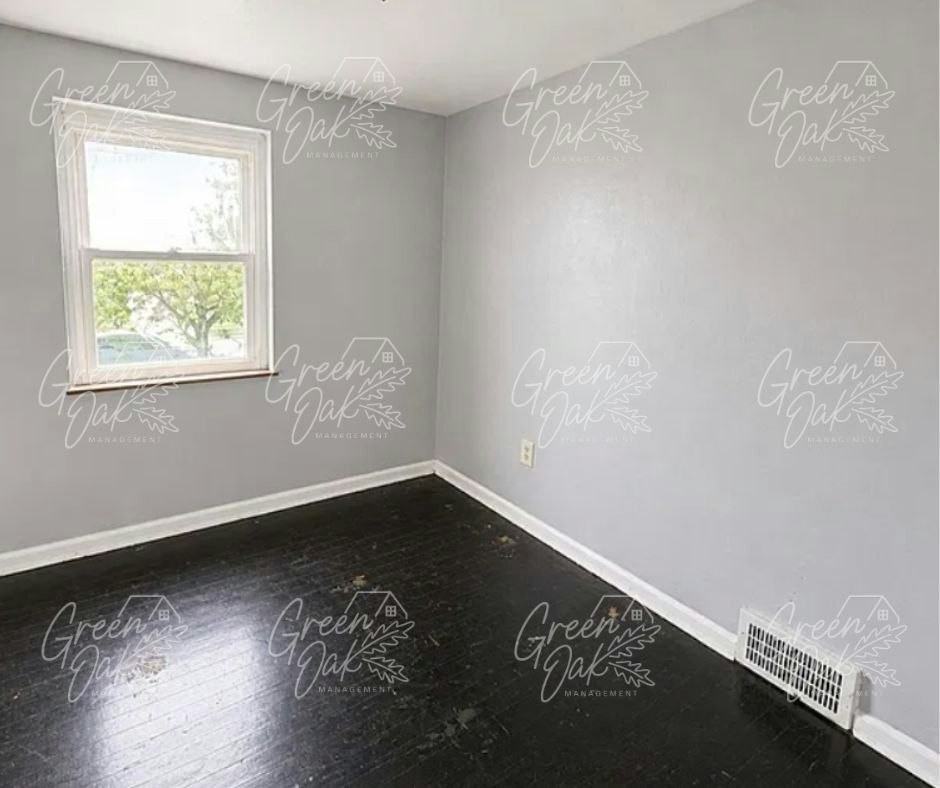 20980 Priday Avenue - Photo 2 of 8