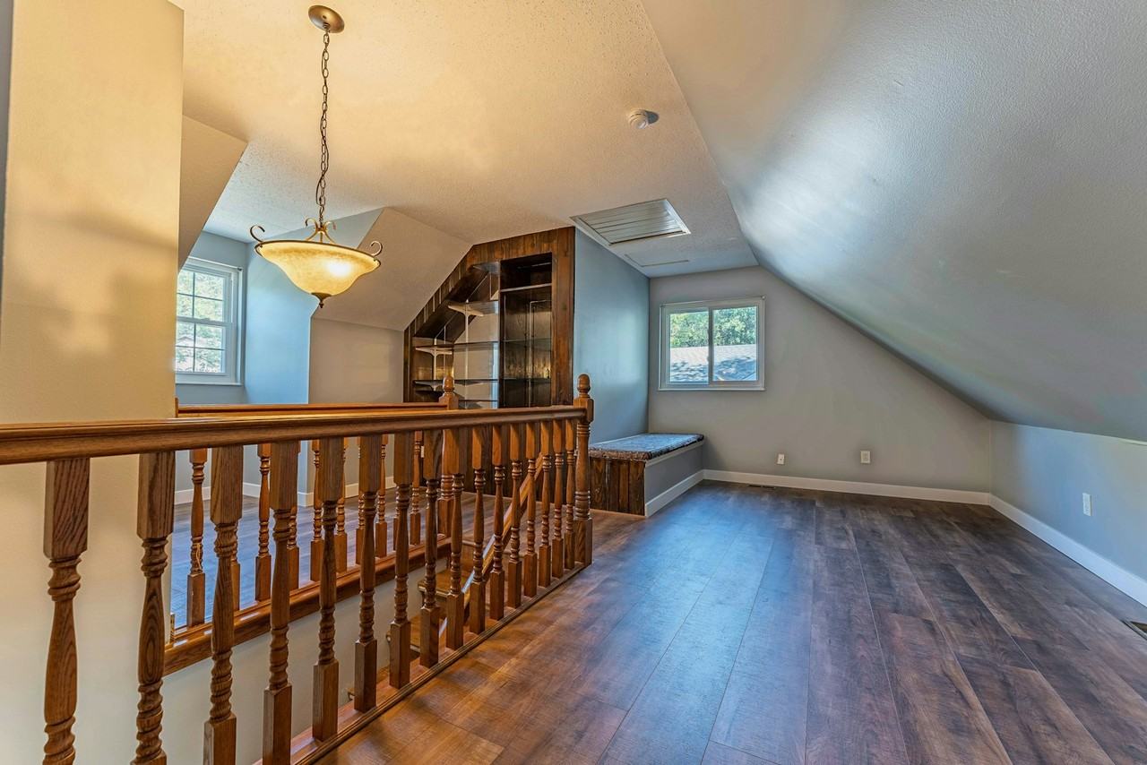 2605 Heritage Landing - Photo 5 of 26