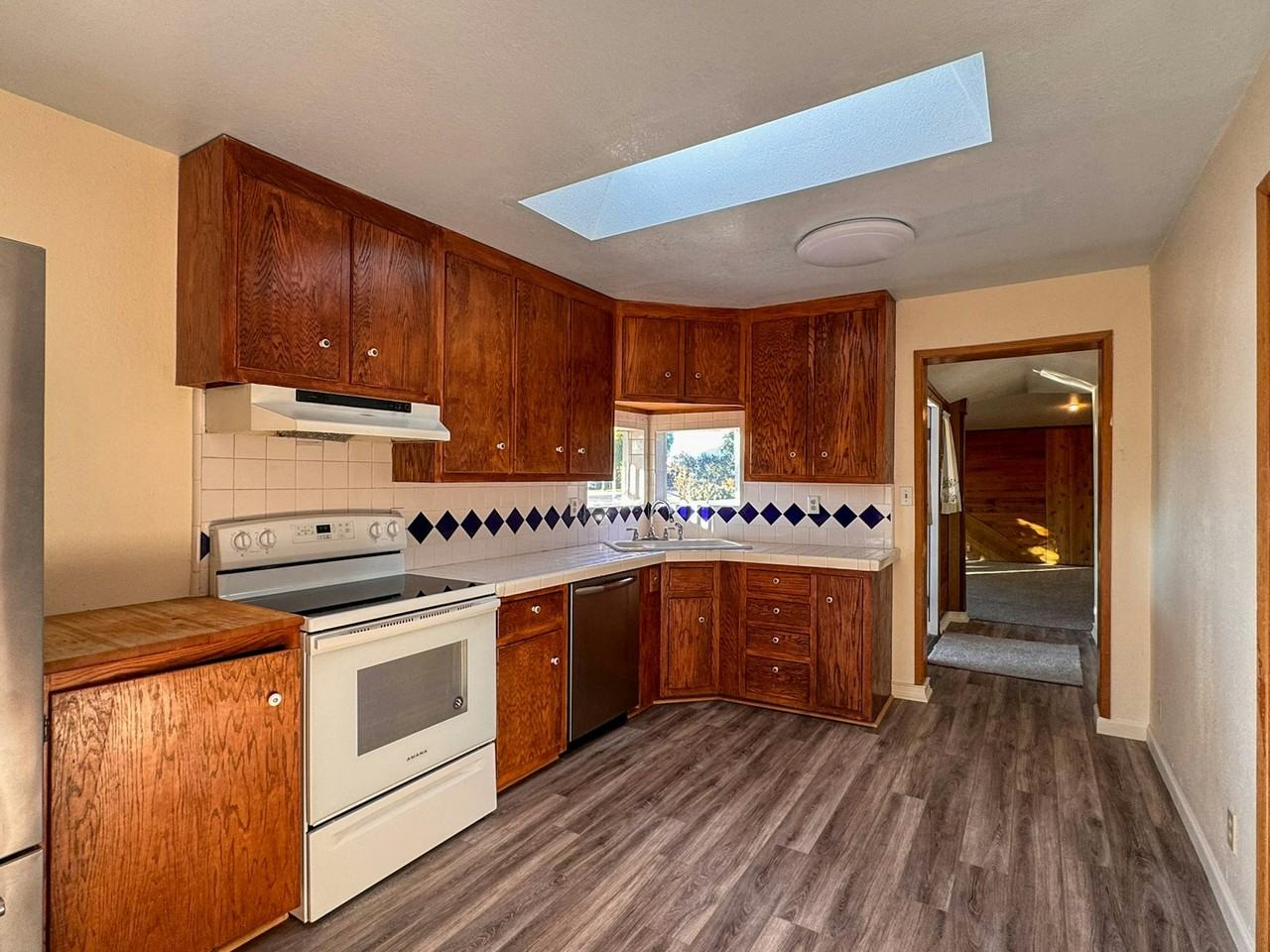 271 North 9th Street - Photo 4 of 15