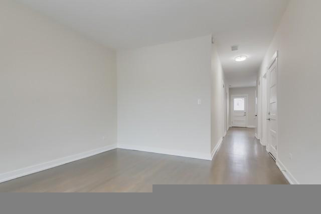 2842 N Avers Ave - Photo 7 of 10
