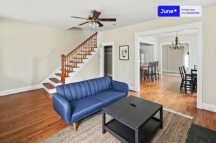 1334 Newton St Ne #E - Photo 1 of 1
