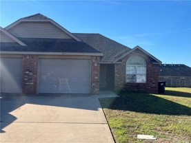 910 W Laura St - Photo 1 of 1