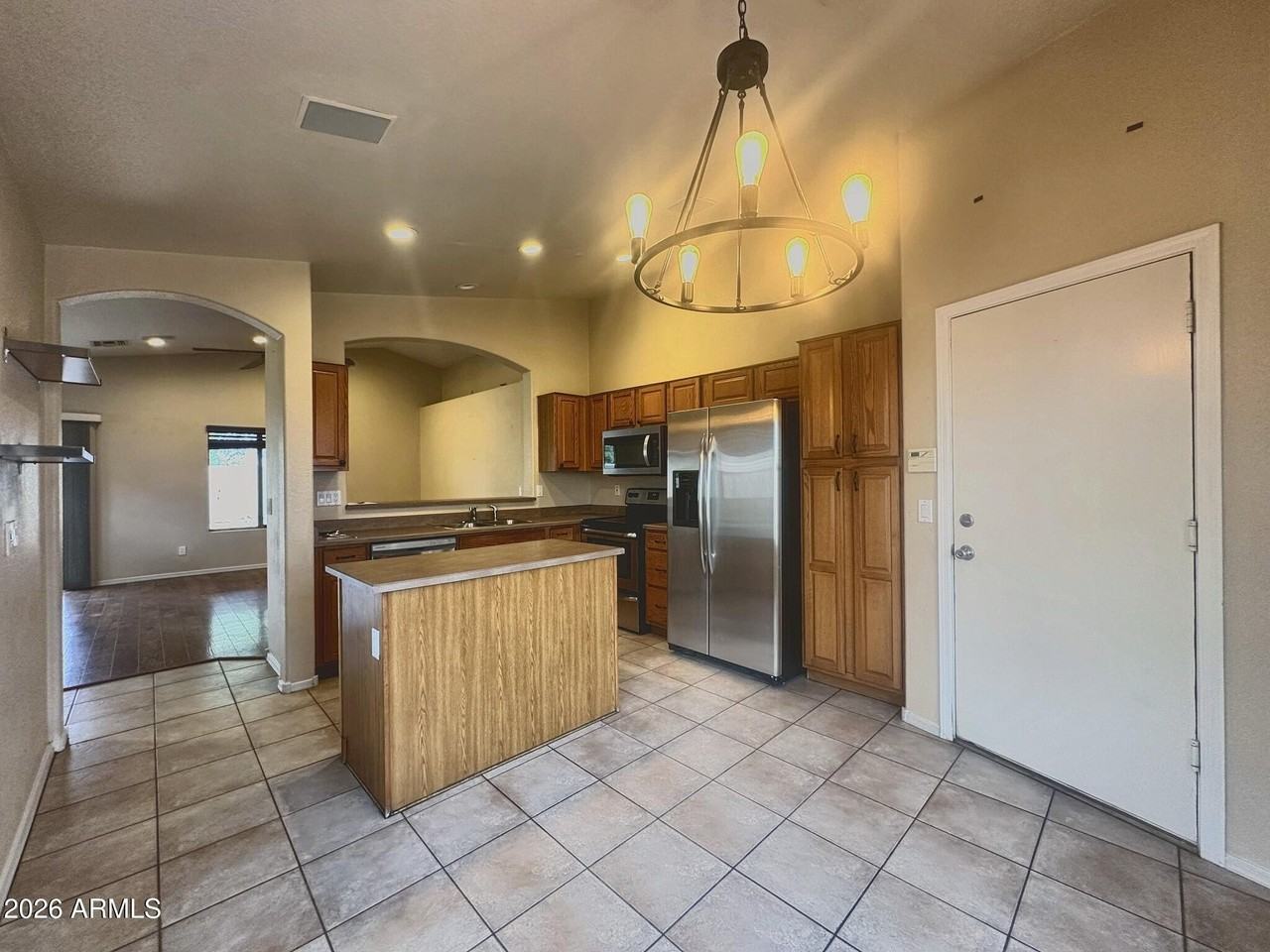 1702 S Pinto Dr - Photo 2 of 15