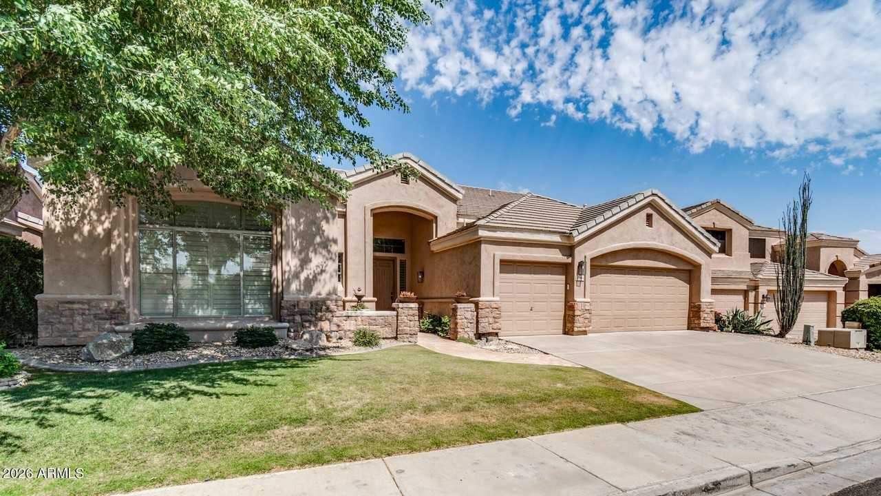 13465 N 97th Way - Photo 3 of 45
