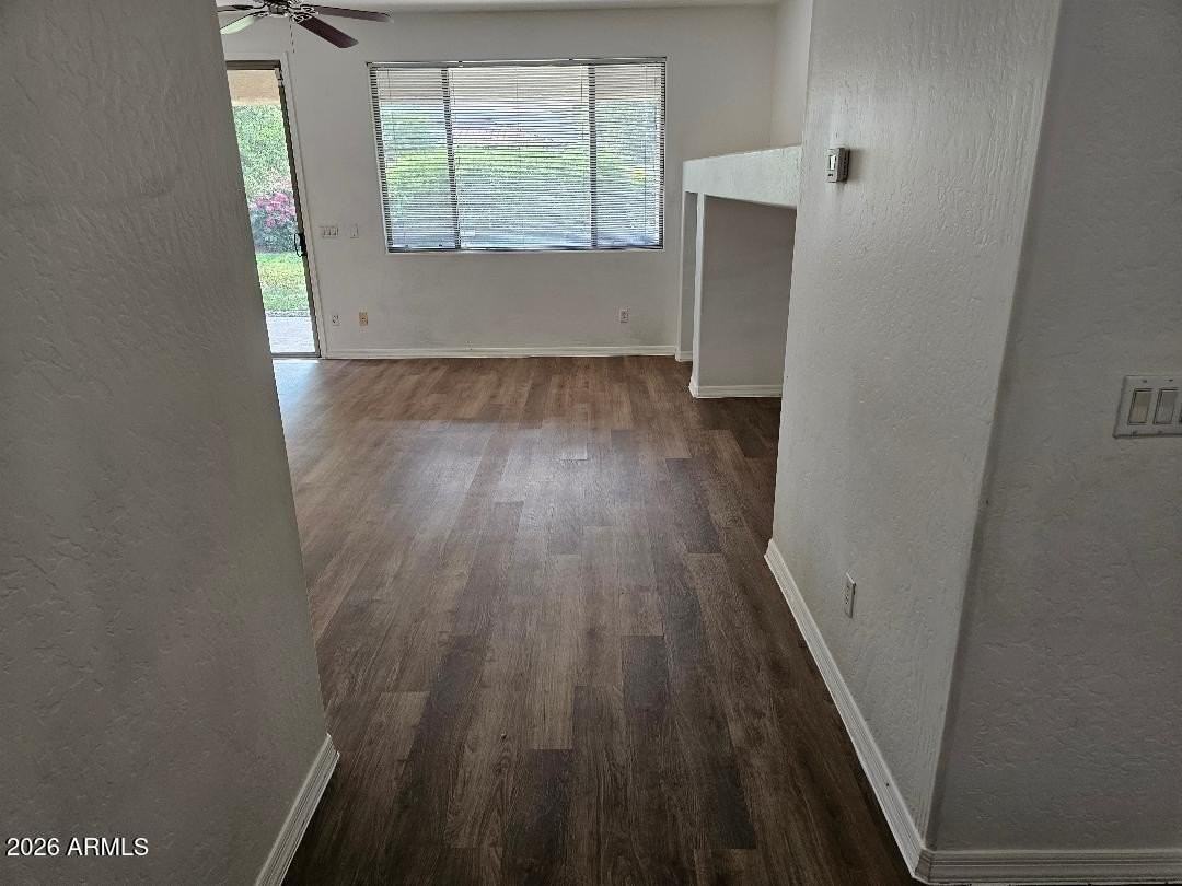 14017 W Brookridge Ave - Photo 3 of 7