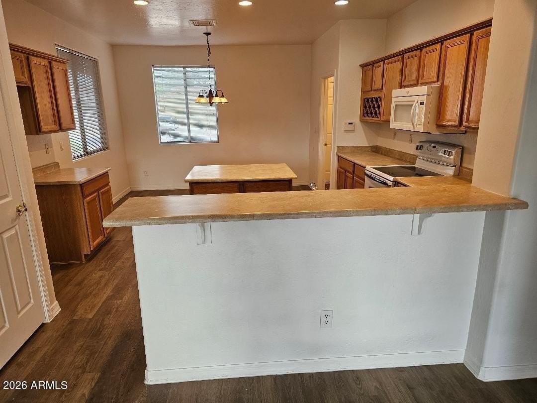 14017 W Brookridge Ave - Photo 5 of 7