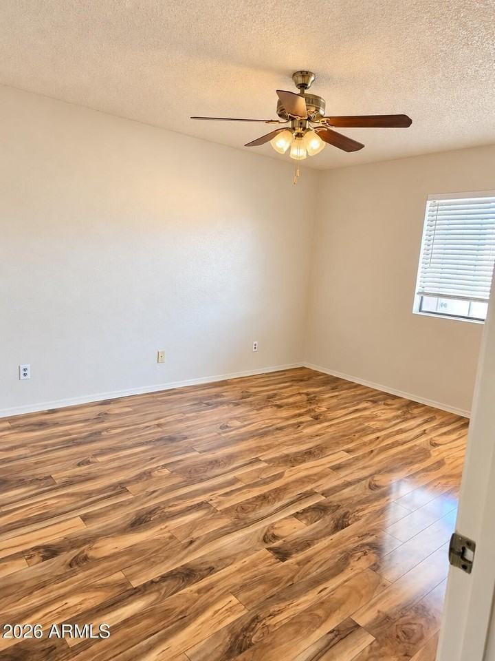 755 Sunset Vista Dr - Photo 6 of 11