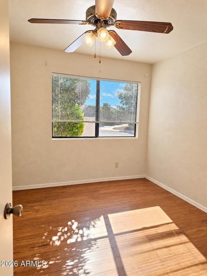 755 Sunset Vista Dr - Photo 7 of 11