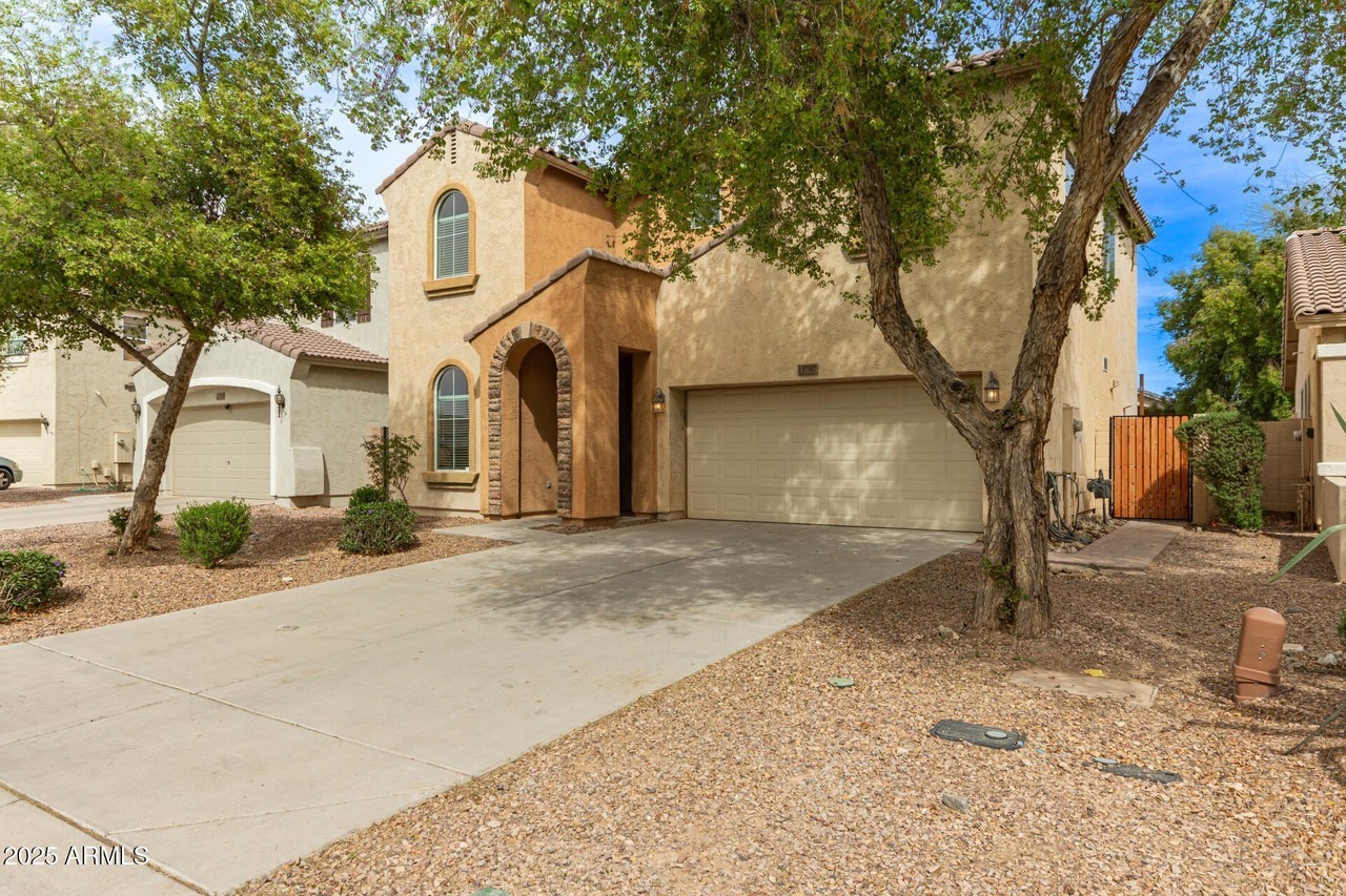 17507 N Costa Brava Ave - Photo 4 of 37