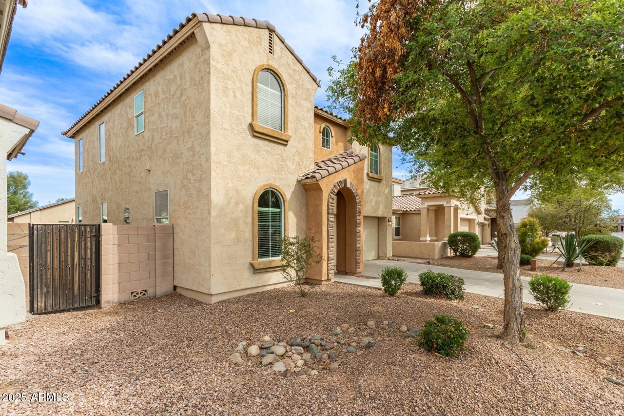 17507 N Costa Brava Ave - Photo 5 of 37