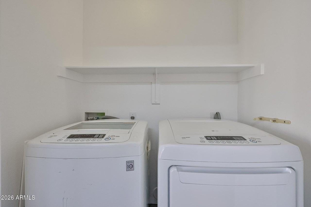 11231 W Diana Ave - Photo 4 of 24