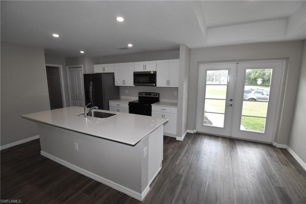 17397 Mark Ave - Photo 3 of 23