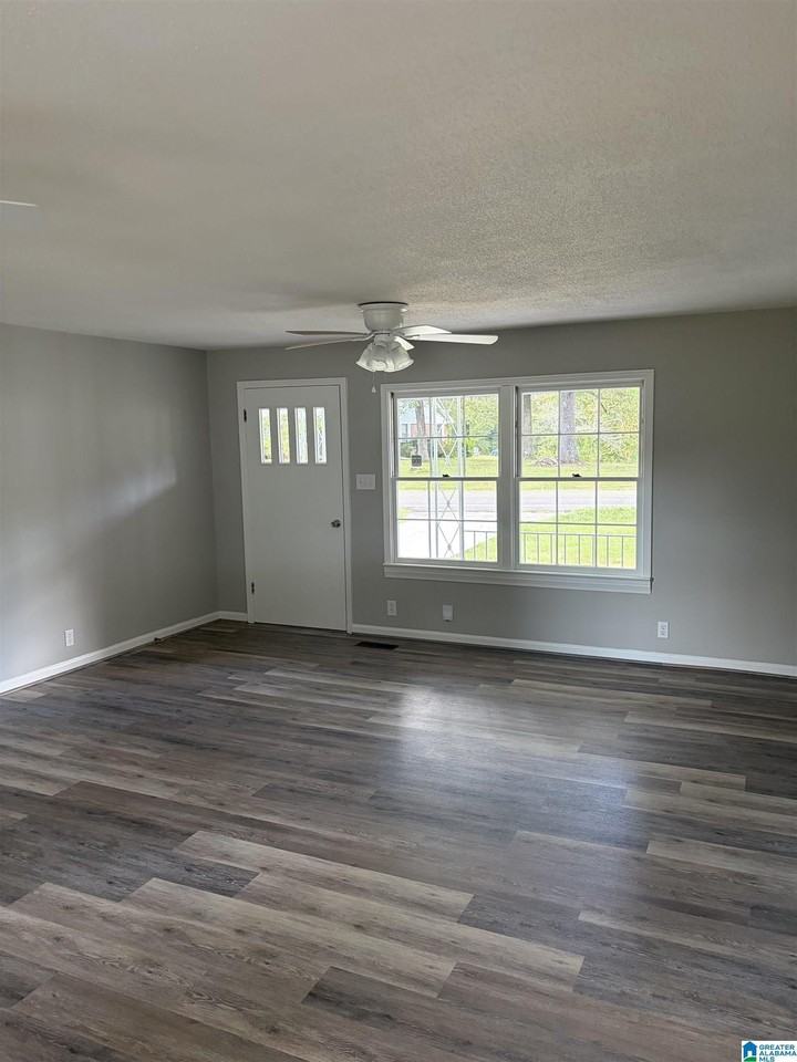 2424 Mount Olive Rd - Photo 7 of 10