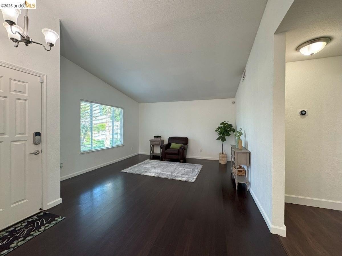 1769 Teresa Ln - Photo 5 of 36