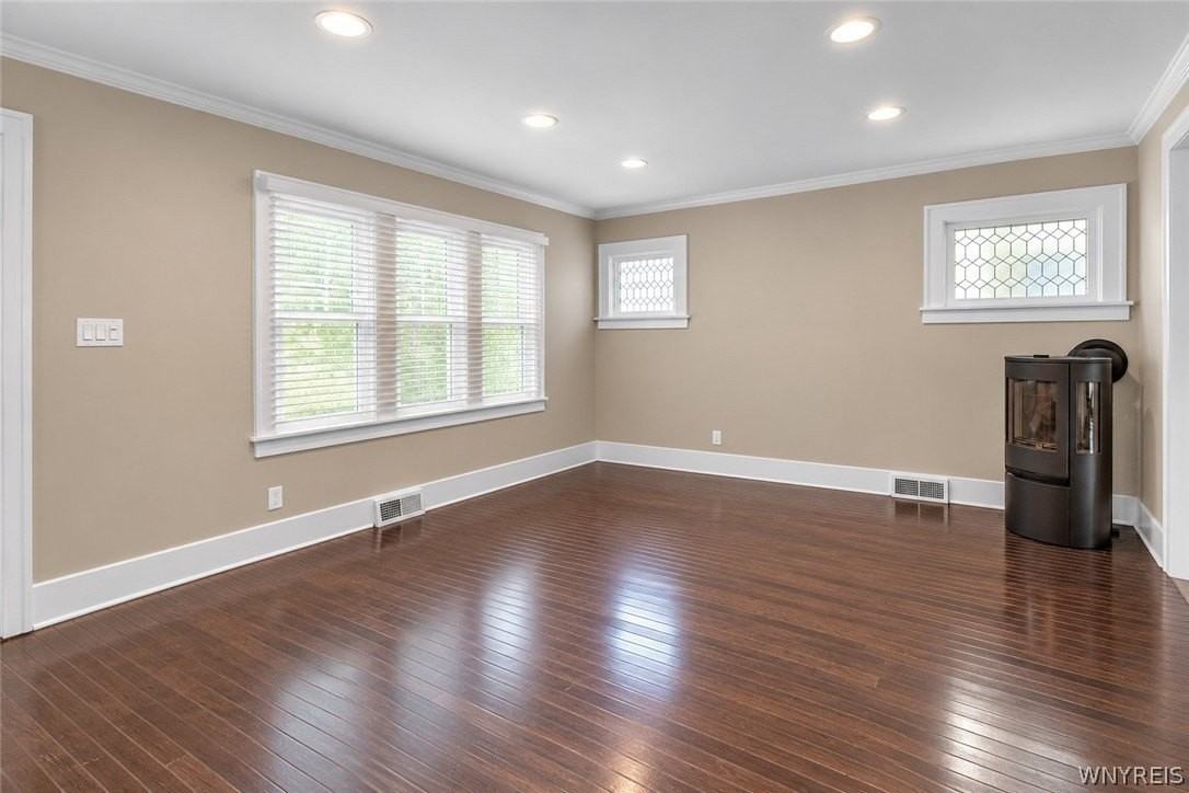 116 Palmer Ave - Photo 5 of 27