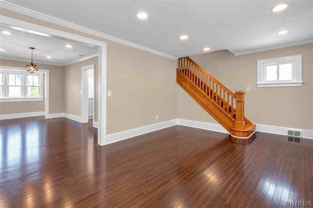 116 Palmer Ave - Photo 6 of 27