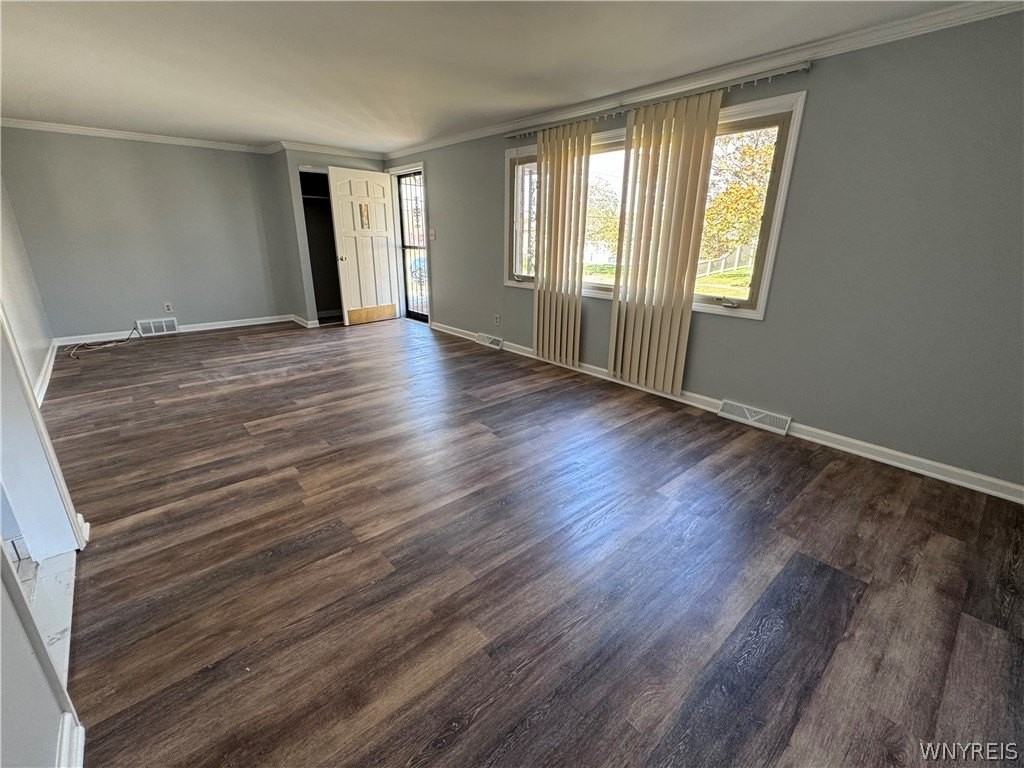 4 Marie Ave - Photo 2 of 15