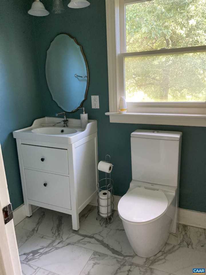 470A Grass Ct #A - Photo 6 of 7