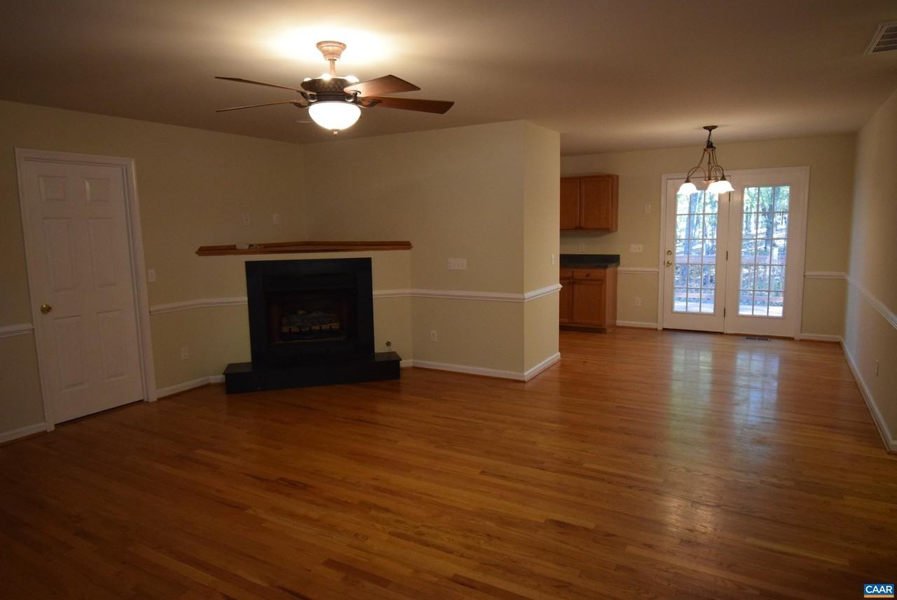 37 Nahor Dr - Photo 7 of 26