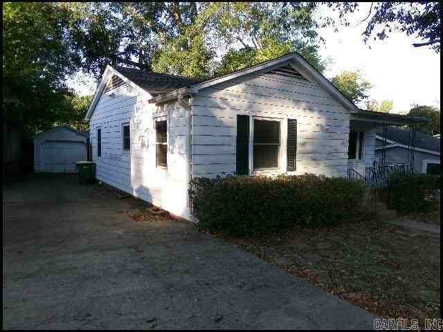 2504 Blackwood Rd - Photo 2 of 25