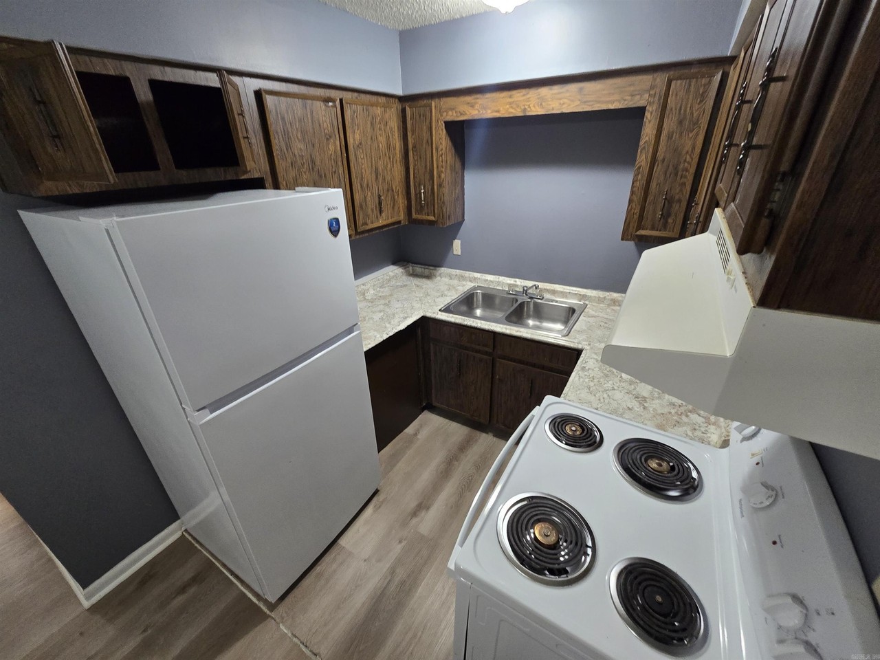 5410 Stanley Dr #98 - Photo 4 of 8