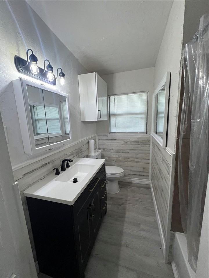 714 Drexel Dr - Photo 5 of 12
