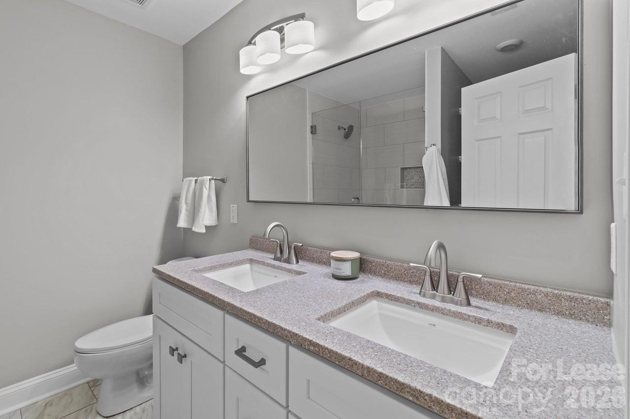 17331 Villanova Rd - Photo 7 of 47