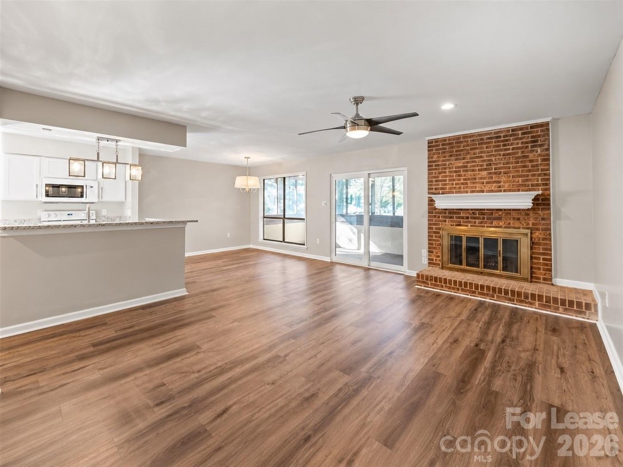 5731 Dockside Dr - Photo 2 of 12