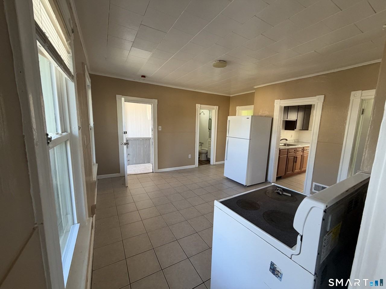 133 Smalley St - Photo 2 of 7