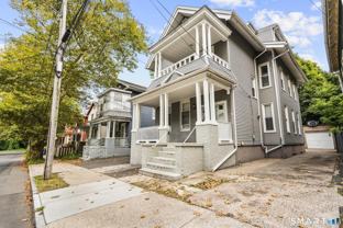 323 W Division St - Photo 1 of 1