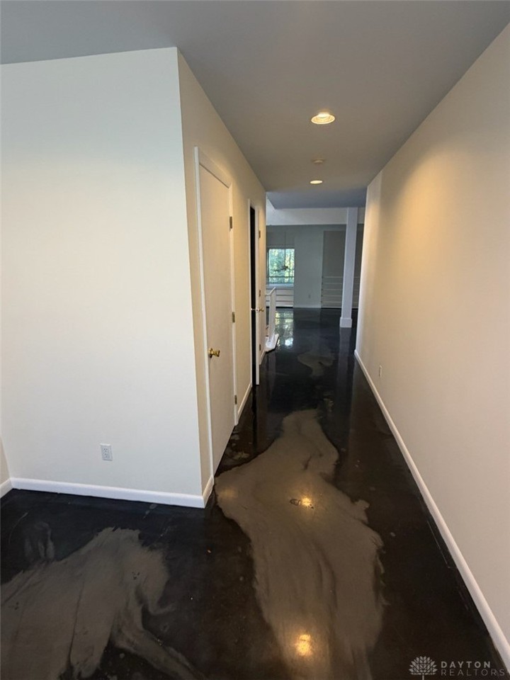 2218 Grierson Pl - Photo 3 of 25