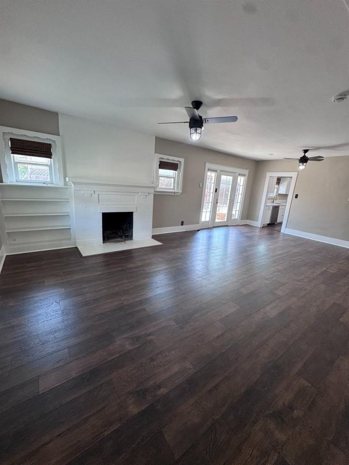 656 E Clinton Ave - Photo 7 of 24