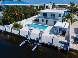 featured image of 112 Sands Ln