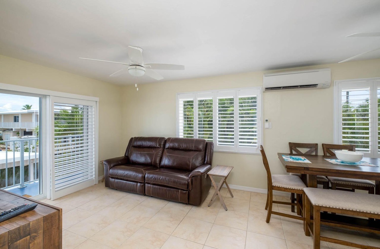 112 Sands Ln - Photo 6 of 28