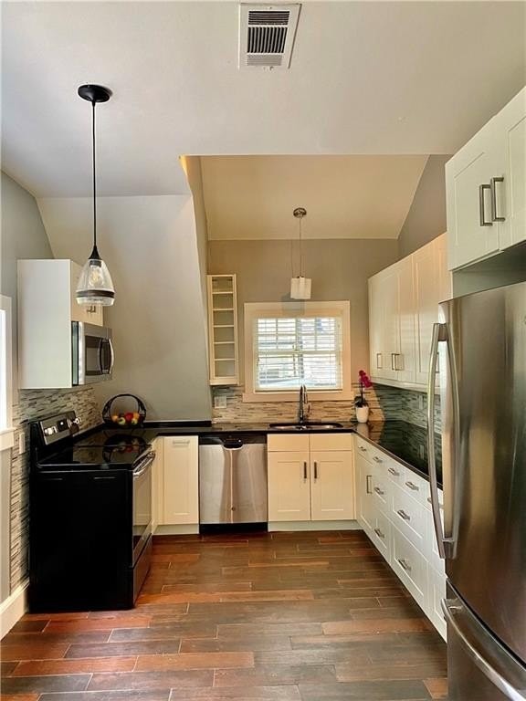 232 Sydney St Se #B - Photo 2 of 14