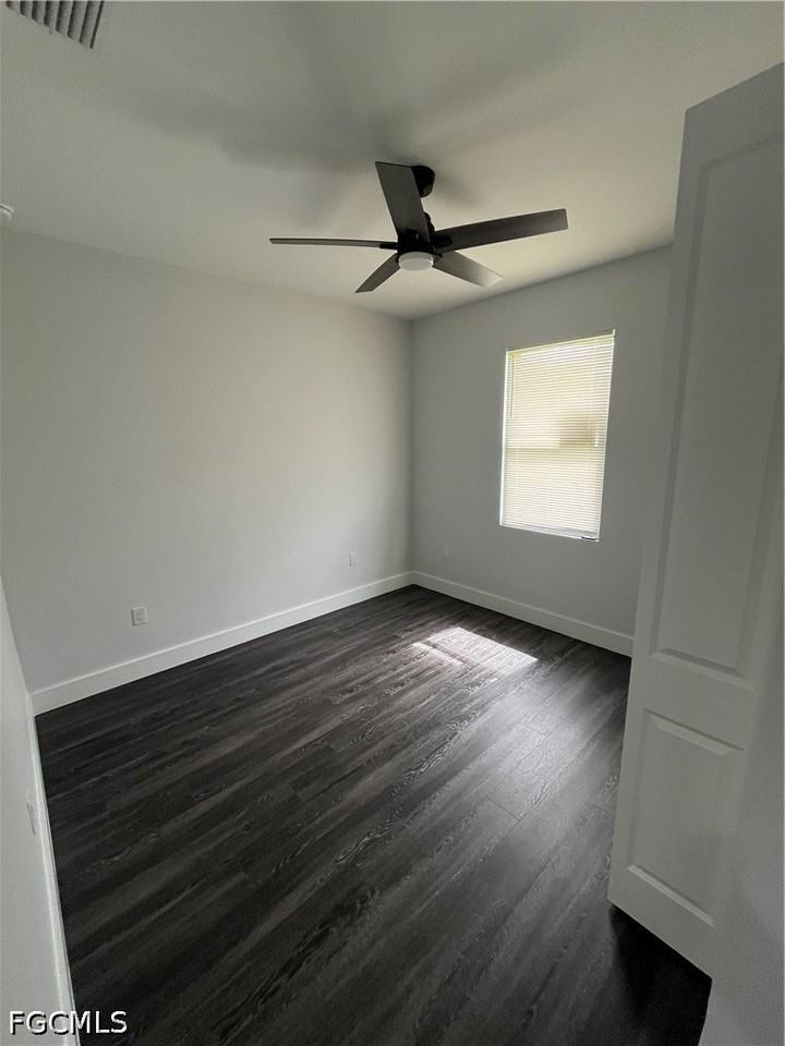 1625 Nw 37th Ave - Photo 7 of 11
