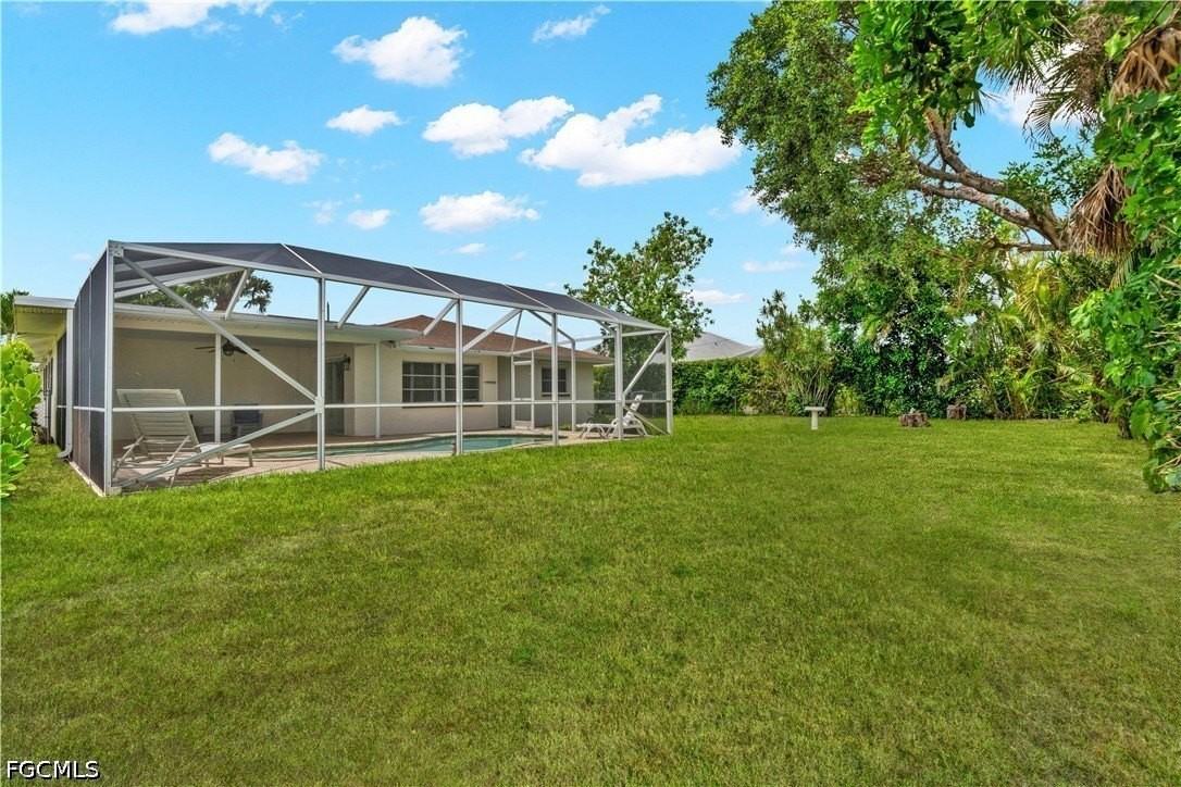 1121 Se 36th St - Photo 4 of 43
