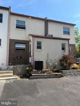 32 Dora Dr - Photo 1 of 1