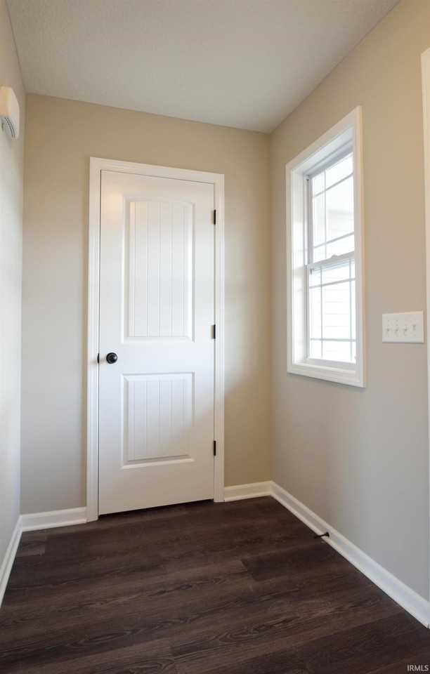 3667 Victoria Lakes Ct - Photo 7 of 16