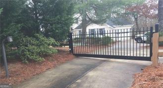 1455 Spalding Dr - Photo 1 of 1