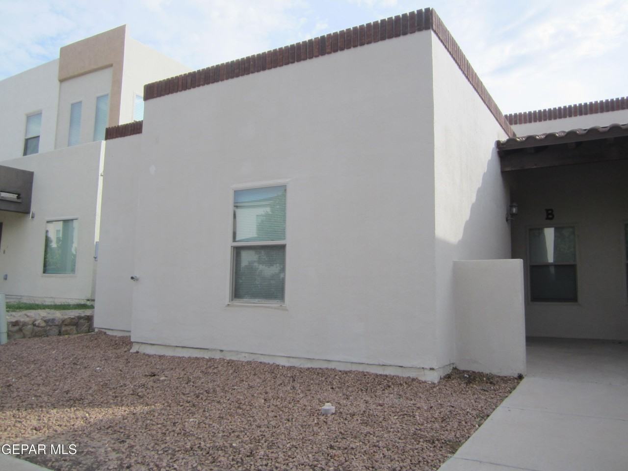 6520 Hoop St #B - Photo 3 of 50