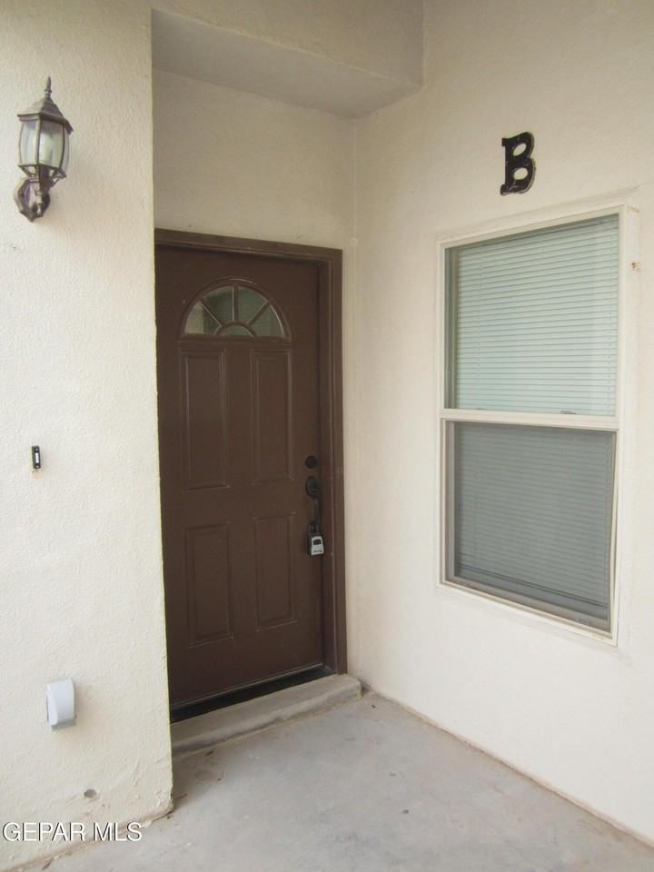 6520 Hoop St #B - Photo 6 of 50