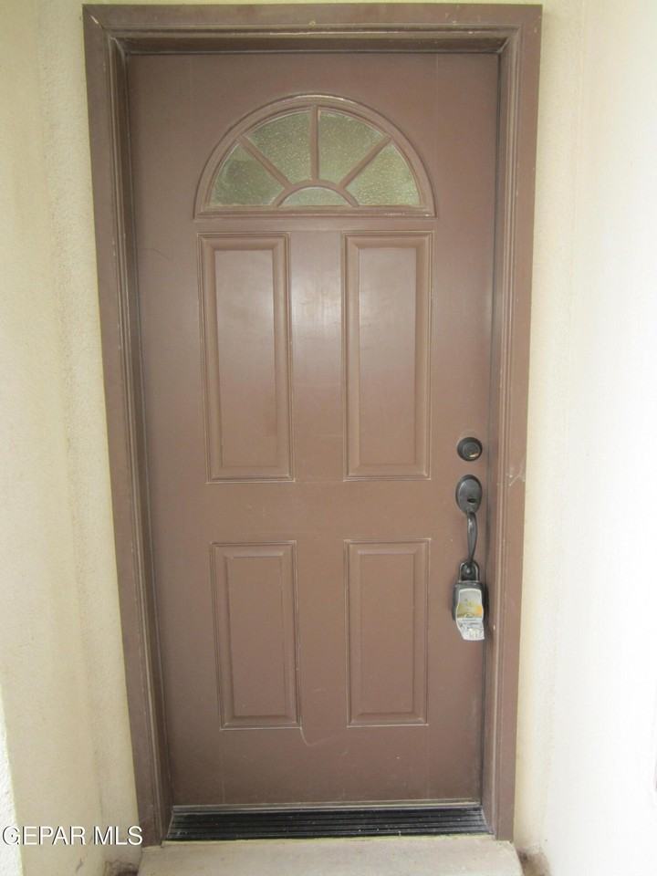 6520 Hoop St #B - Photo 7 of 50