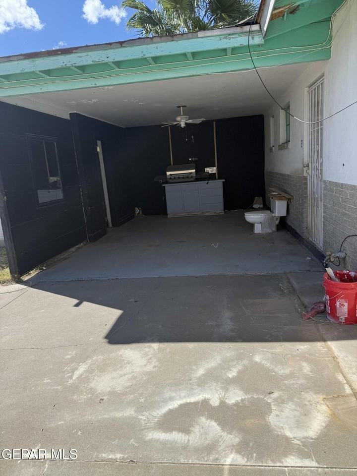 3720 Mountain Ave - Photo 7 of 9