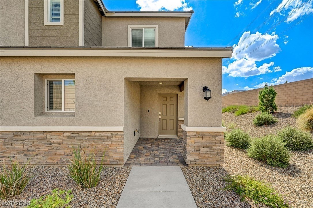 10778 Blake Gardens Ct - Photo 2 of 36