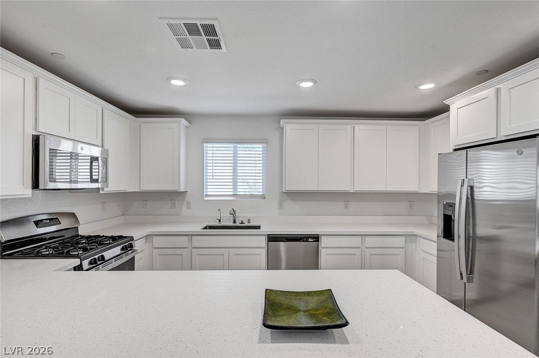 10778 Blake Gardens Ct - Photo 4 of 36